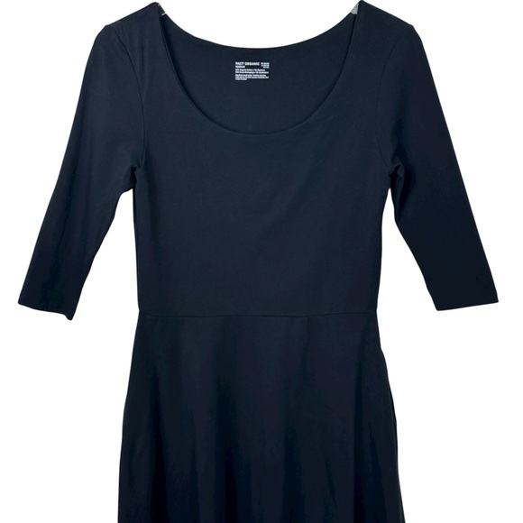 NEW PACT Organic Cotton Fit & Flare Skater Scoop Dress Minimal Black Size Medium - Picture 4 of 11